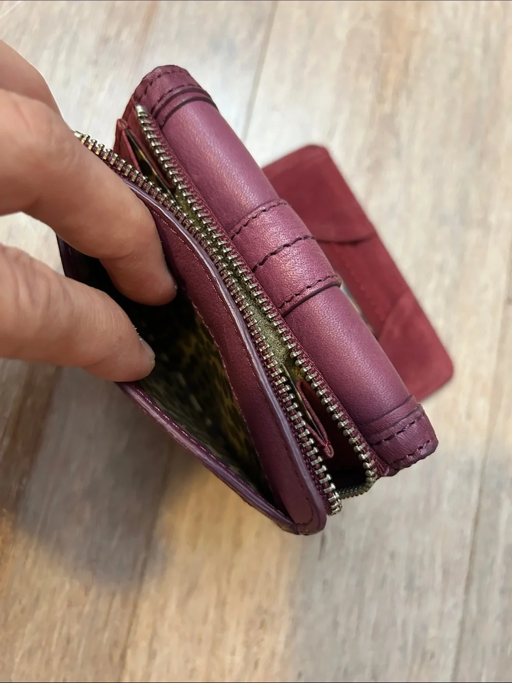 Sigrid Olsen Berry Leather Snap Wallet tons of card slots zipper purse mini